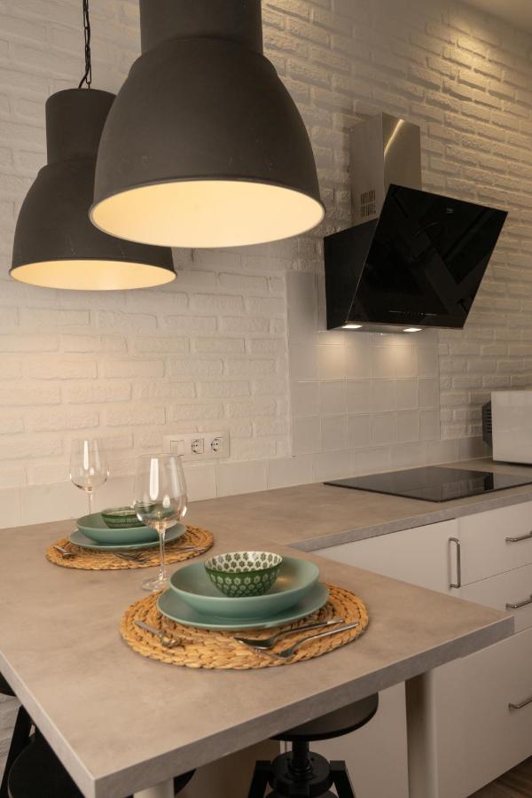 Apartsuite B&R Triana Arellano Sevilla Dış mekan fotoğraf