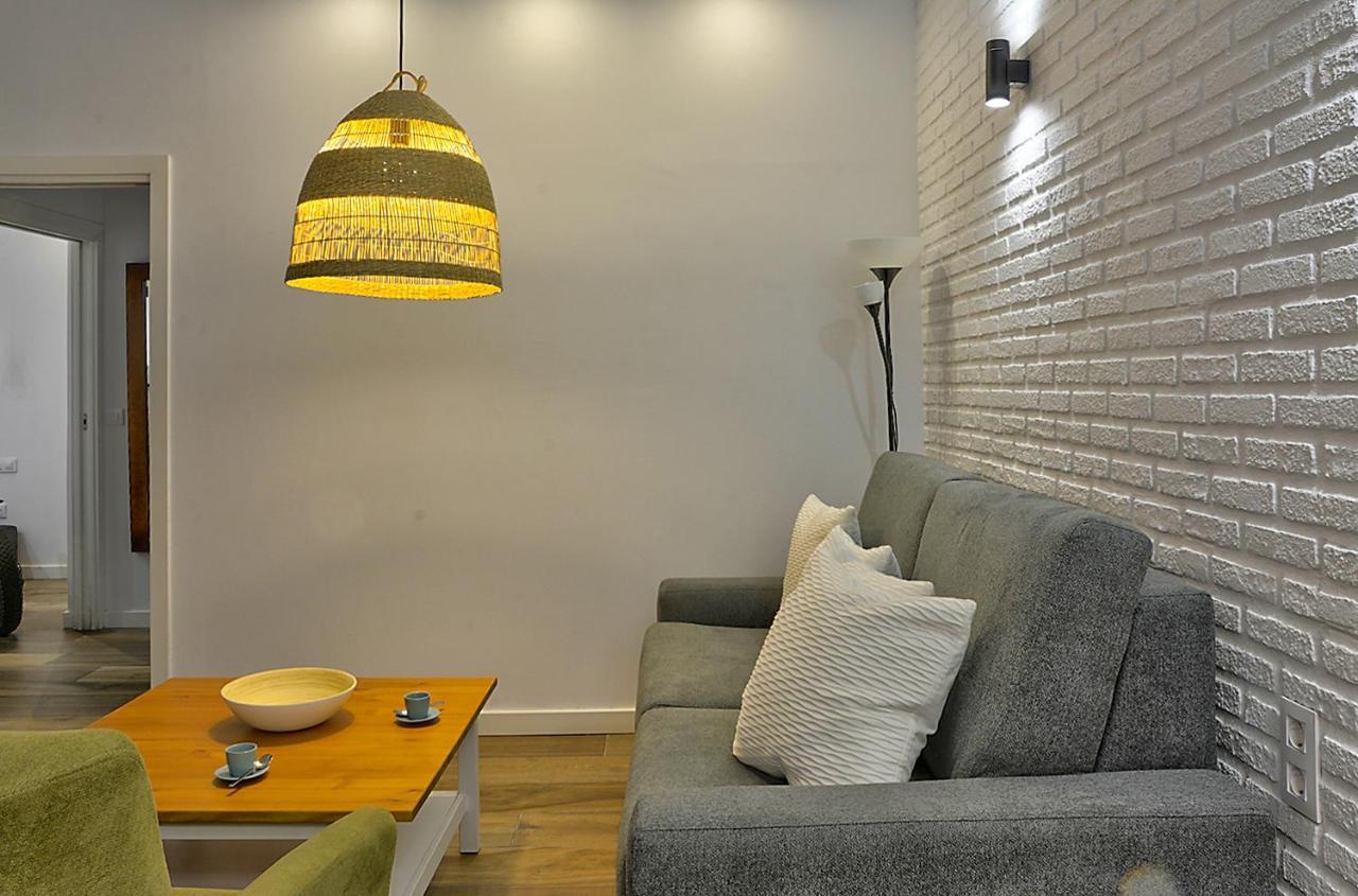Apartsuite B&R Triana Arellano Sevilla Dış mekan fotoğraf