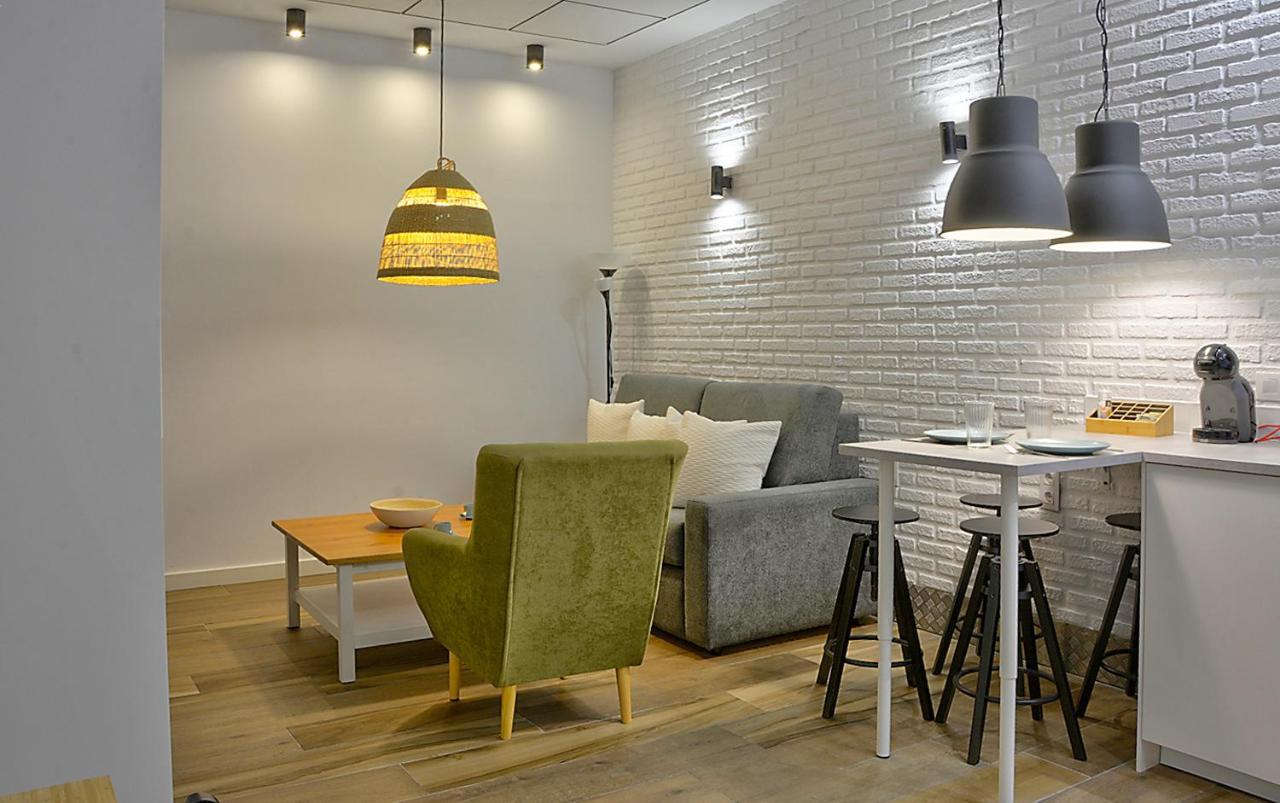 Apartsuite B&R Triana Arellano Sevilla Dış mekan fotoğraf