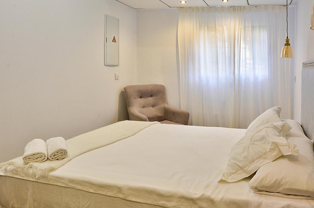 Apartsuite B&R Triana Arellano Sevilla Dış mekan fotoğraf